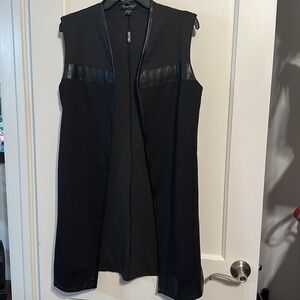 Charlie Paige Sleeveless Long Open Black And Gray Vest With Faux Leather Detail